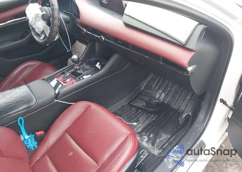 2022 Mazda Mazda3 Premium from USA, damaged, VIN JM1BPAML1N1517727